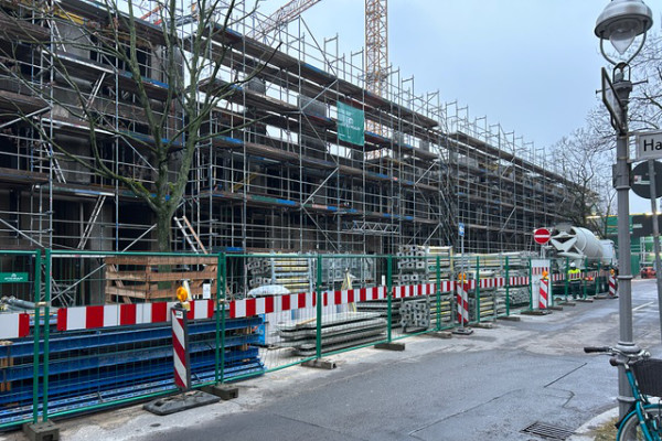 Die Bauarbeiten und der Vertrieb nehmen Fahrt auf